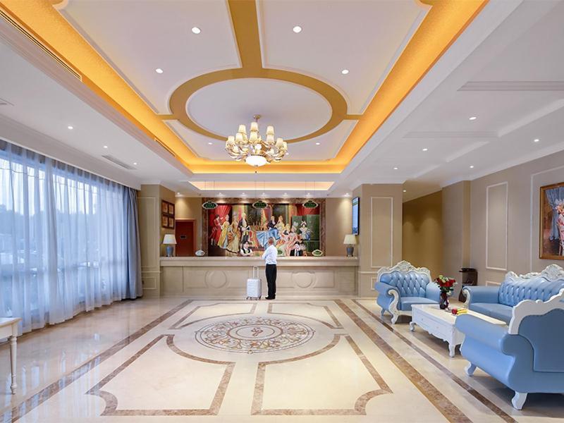 Vienna Hotel Ma'anshan Eksteriør billede